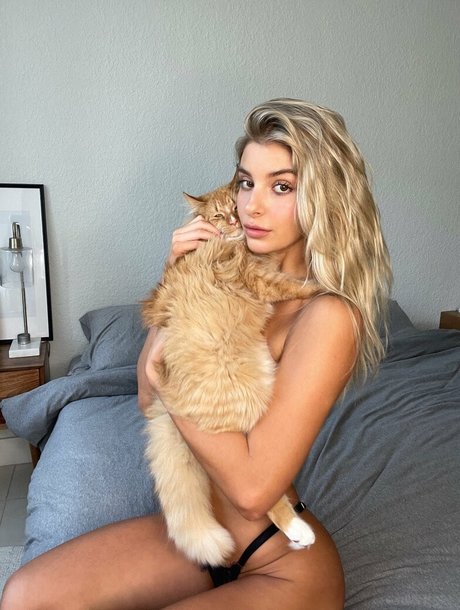 Nacktes geleaktes OnlyFans-Foto von Ashleymariedickerson