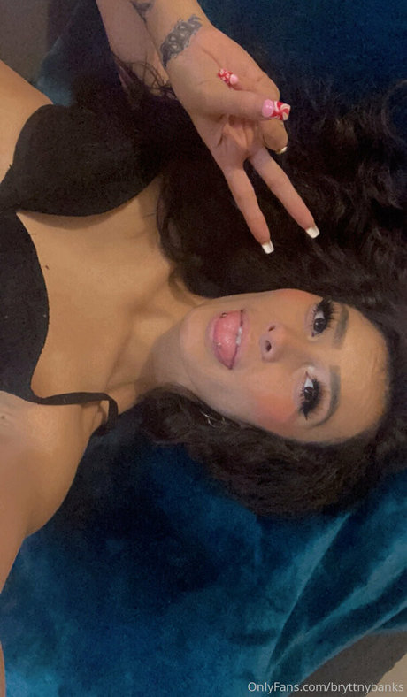 Nacktes geleaktes OnlyFans-Foto von Bryttnybanks