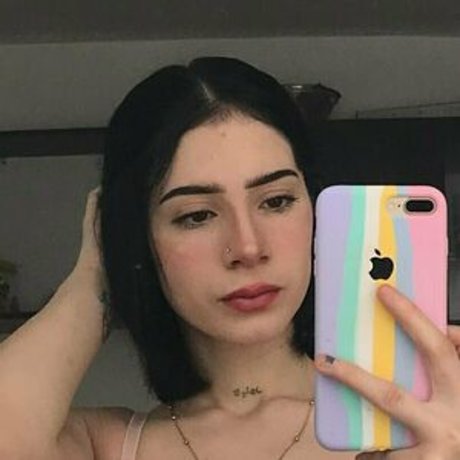 Nacktes geleaktes OnlyFans-Foto von Scarlet Ruz