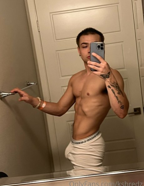 Nacktes geleaktes OnlyFans-Foto von Kshredz