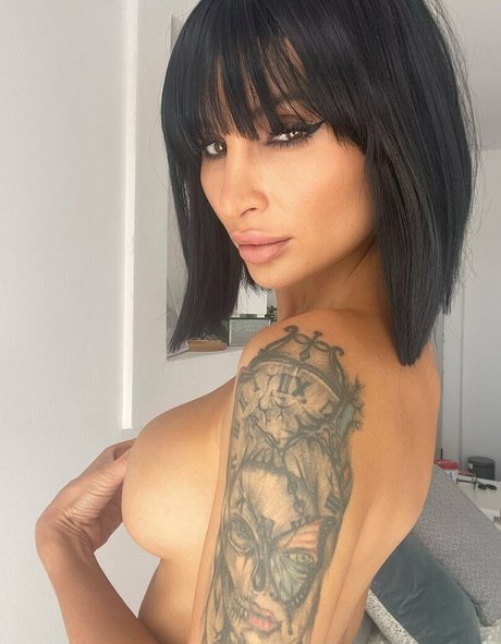 Nacktes geleaktes OnlyFans-Foto von Liliemfc