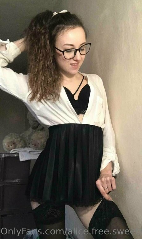 Nacktes geleaktes OnlyFans-Foto von Alicefreesweets