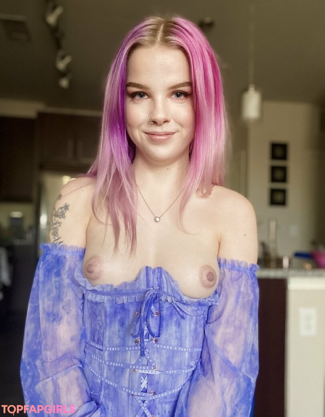 Nacktes geleaktes OnlyFans-Foto von Thesilvermoon #1019