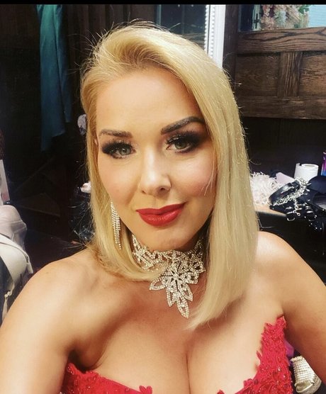 Nacktes geleaktes OnlyFans-Foto von Claire Sweeney
