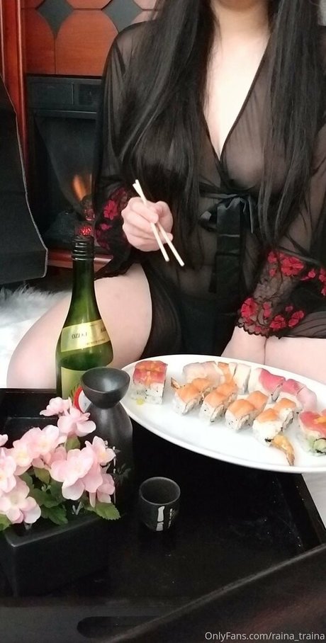 Nacktes geleaktes OnlyFans-Foto von Rainatraina