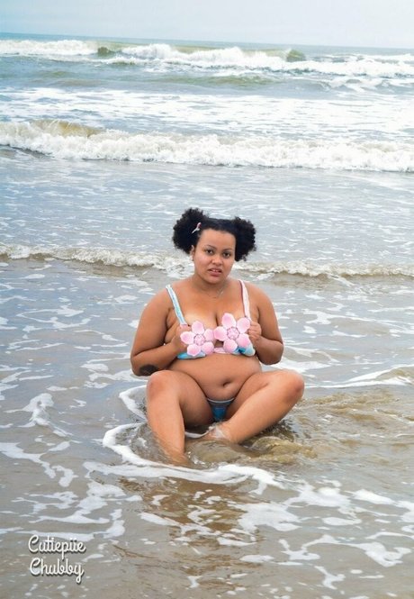 Nacktes geleaktes OnlyFans-Foto von Cutiepiiefree