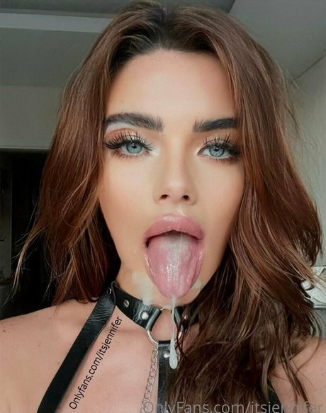 Nacktes geleaktes OnlyFans-Foto von Itsjennifer