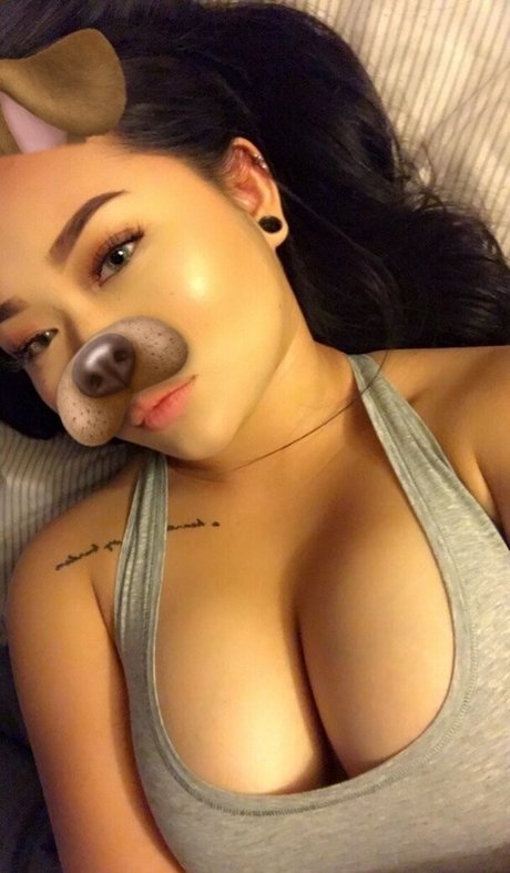 Nacktes geleaktes OnlyFans-Foto von Teeaap