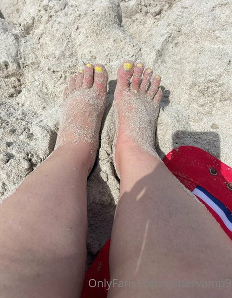 Nacktes geleaktes OnlyFans-Foto von Glittervamp9