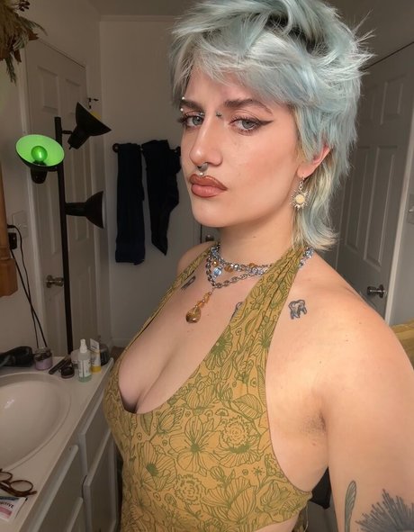 Nacktes geleaktes OnlyFans-Foto von Billiegmcgehee