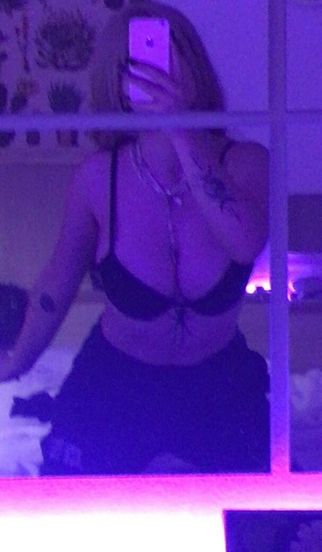 Nacktes geleaktes OnlyFans-Foto von Dabichann