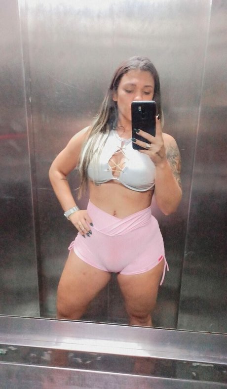 Nacktes geleaktes OnlyFans-Foto von Santinha