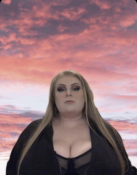 Nacktes geleaktes OnlyFans-Foto von Danie Marie