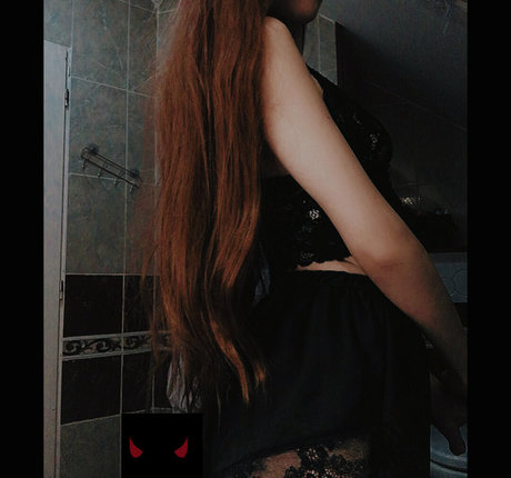 Nacktes geleaktes OnlyFans-Foto von Lilithlilian