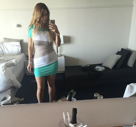 Nicolle A