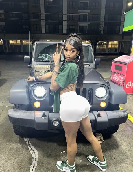 Nacktes geleaktes OnlyFans-Foto von Tonya Gotti