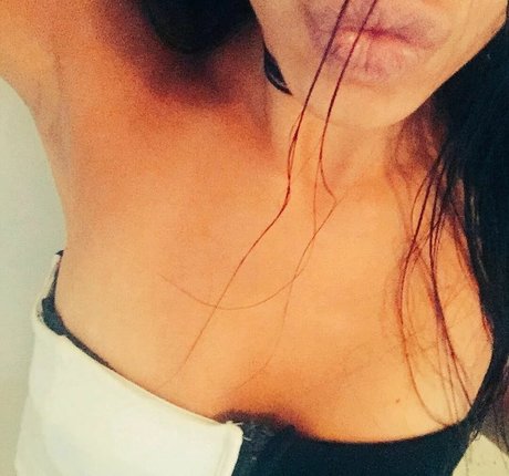Nacktes geleaktes OnlyFans-Foto von Miss Caffeine