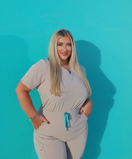 Nacktes geleaktes OnlyFans-Foto von Taya Christian