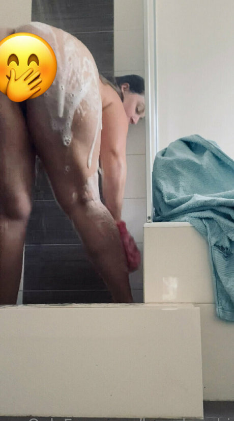 Nacktes geleaktes OnlyFans-Foto von Breebambi