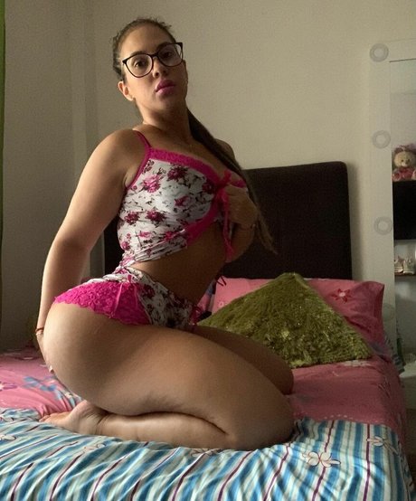 Nacktes geleaktes OnlyFans-Foto von Adriana Marin Ramirez