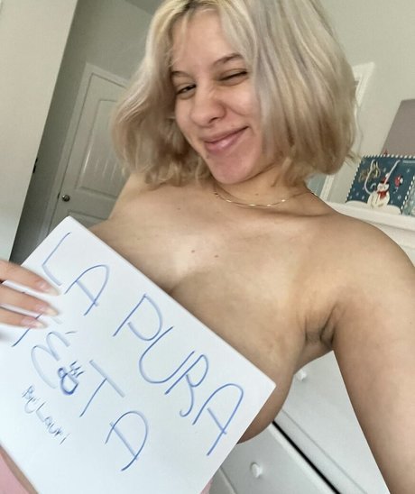Nacktes geleaktes OnlyFans-Foto von Laurimfgarciaa
