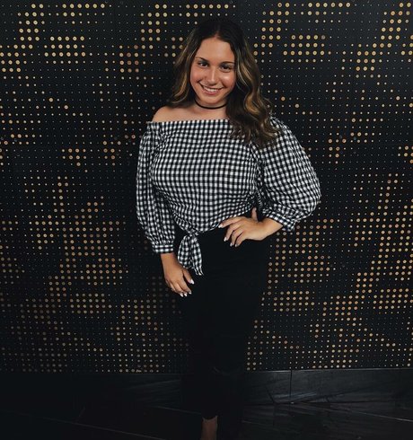 Jenna T