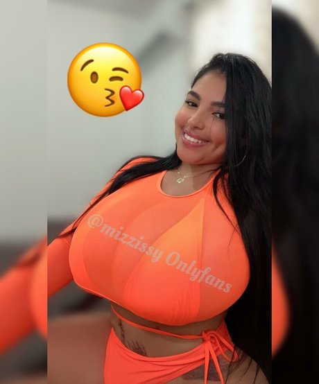 Nacktes geleaktes OnlyFans-Foto von Mizzissy