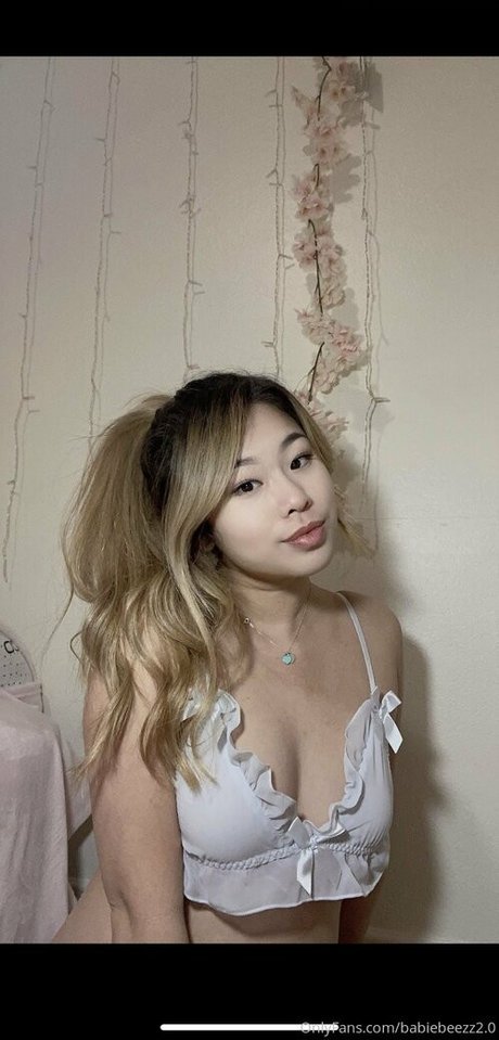 Nacktes geleaktes OnlyFans-Foto von Babiebeezz20