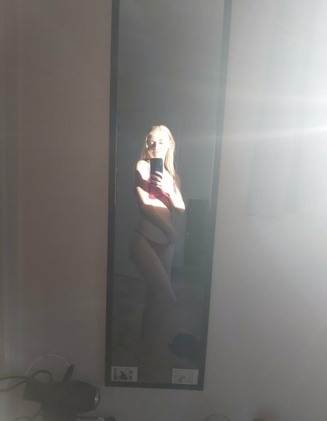 Nacktes geleaktes OnlyFans-Foto von Loveme123800