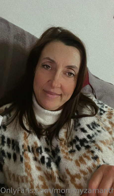 Nacktes geleaktes OnlyFans-Foto von Mommyzamantha14
