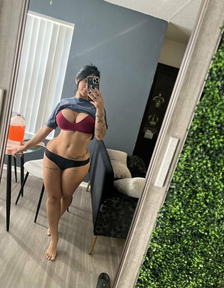 Nacktes geleaktes OnlyFans-Foto von Hinataonig