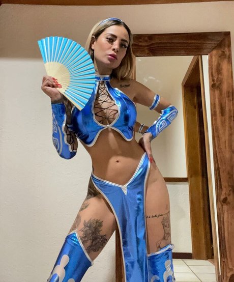 Nacktes geleaktes OnlyFans-Foto von Talia Eisset