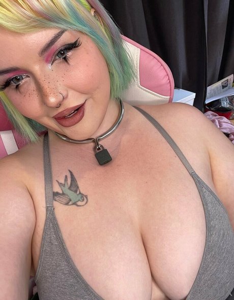 Nacktes geleaktes OnlyFans-Foto von Harpervalentinevip