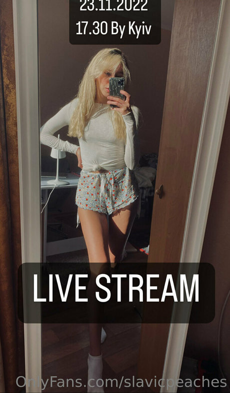 Nacktes geleaktes OnlyFans-Foto von Slavicpeaches