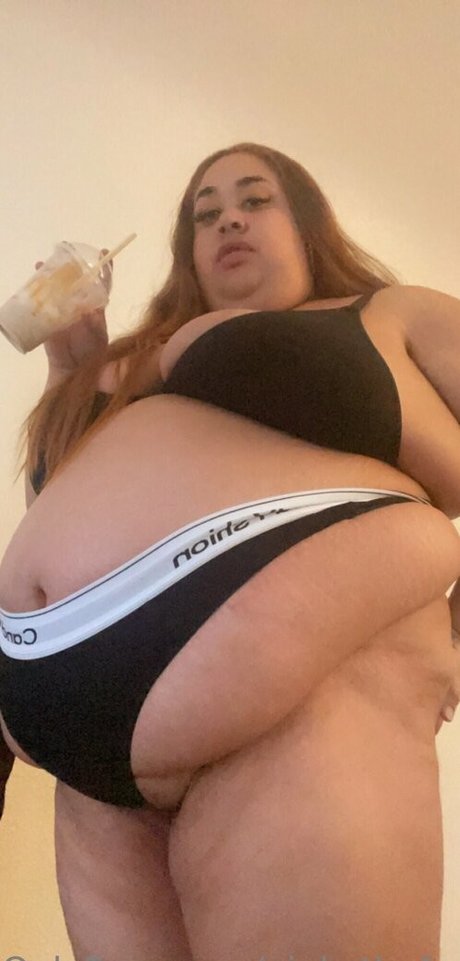 Pinkythefeedee