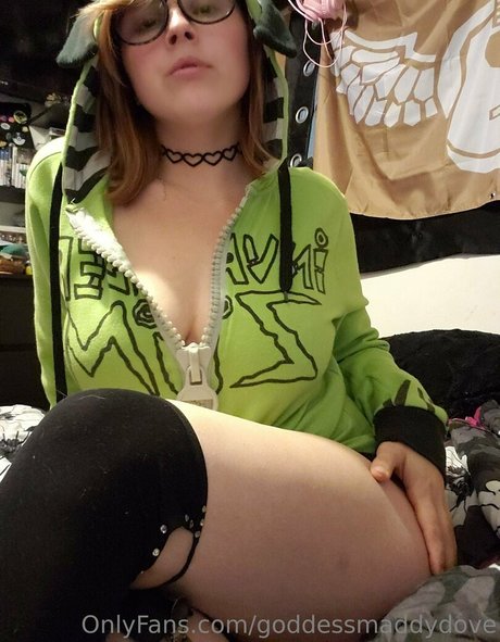 Goddessmaddydove