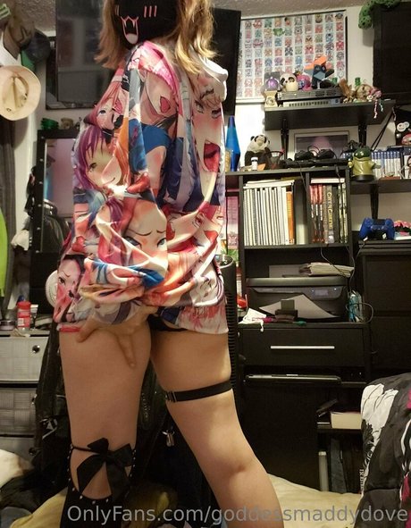 Goddessmaddydove