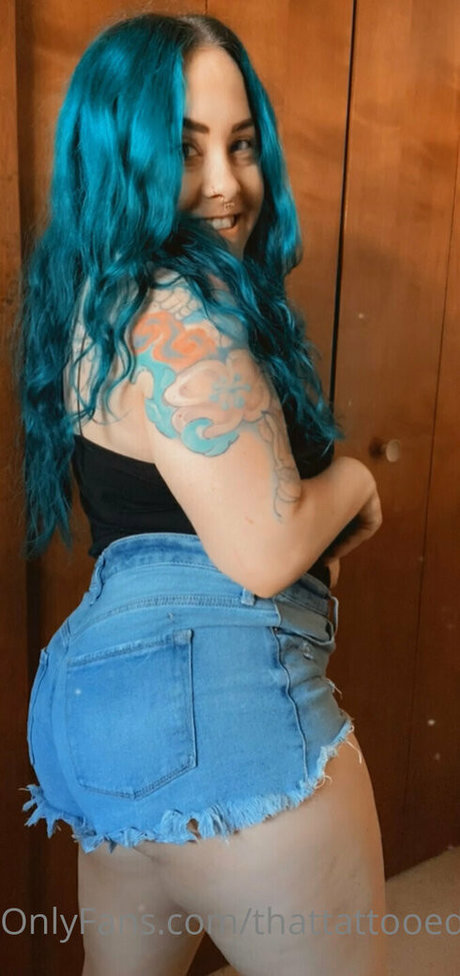 Nacktes geleaktes OnlyFans-Foto von Thattattooedgirl