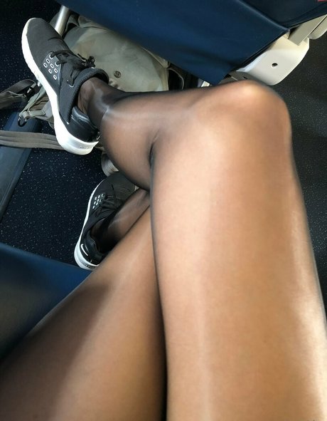 Nacktes geleaktes OnlyFans-Foto von Jul4le