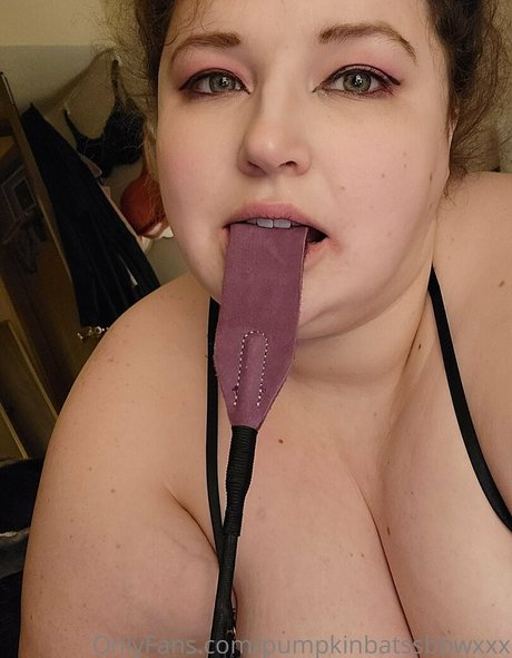 Nacktes geleaktes OnlyFans-Foto von Pumpkinbatssbbwxxx