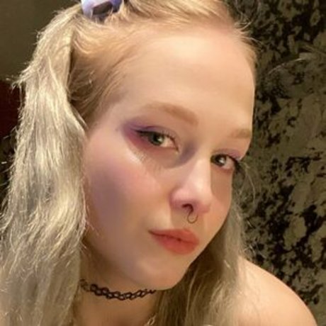 Nacktes geleaktes OnlyFans-Foto von Kinstardesu