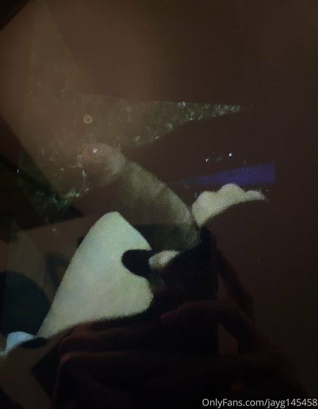 Boytwinkjay21