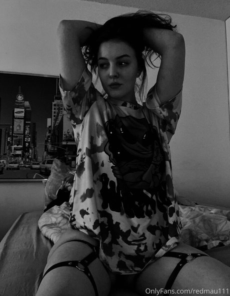 Nacktes geleaktes OnlyFans-Foto von Redmau111