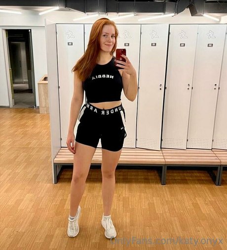 Nacktes geleaktes OnlyFans-Foto von Katy Onyx