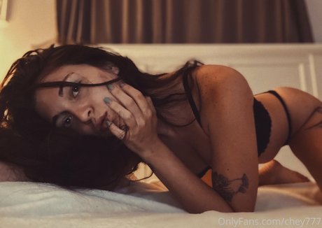 Xcx777