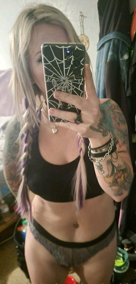 Blackwidowbarbie56