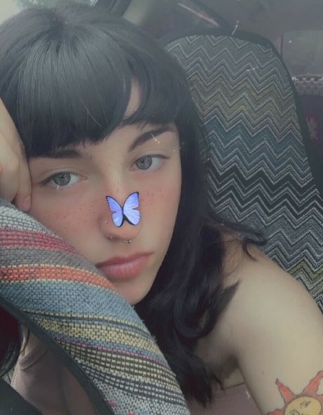 Nacktes geleaktes OnlyFans-Foto von Rhiannnonrose