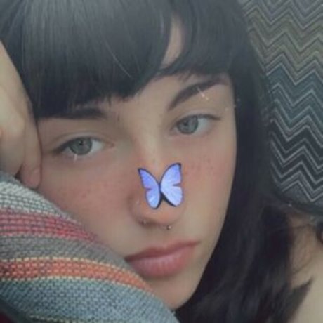 Rhiannnonrose