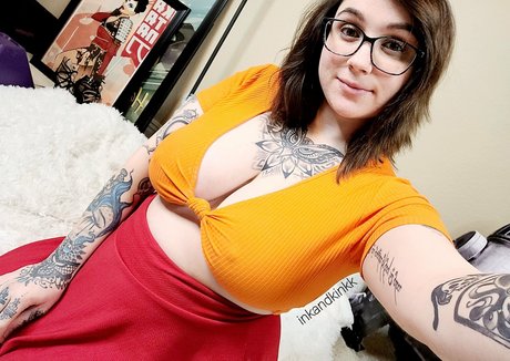 Kinkytattedmilf