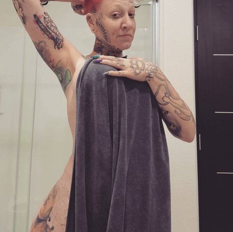 Nacktes geleaktes OnlyFans-Foto von Chrystalnevius